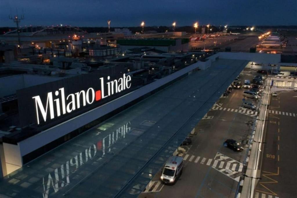 Linate Airport Elegant Suite,Tram 1 Minute Away Milano Dış mekan fotoğraf
